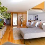 Secret Garden House Downtown With Ac